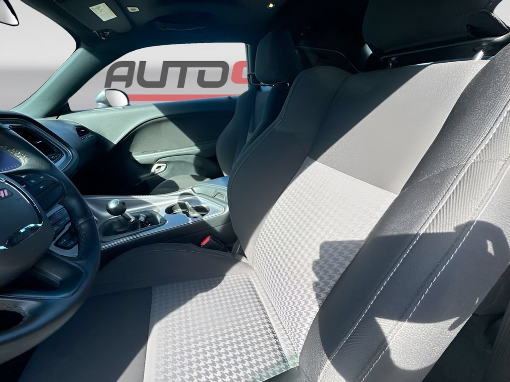 Used 2023 Dodge Challenger R/T Scat Pack RWD image 19