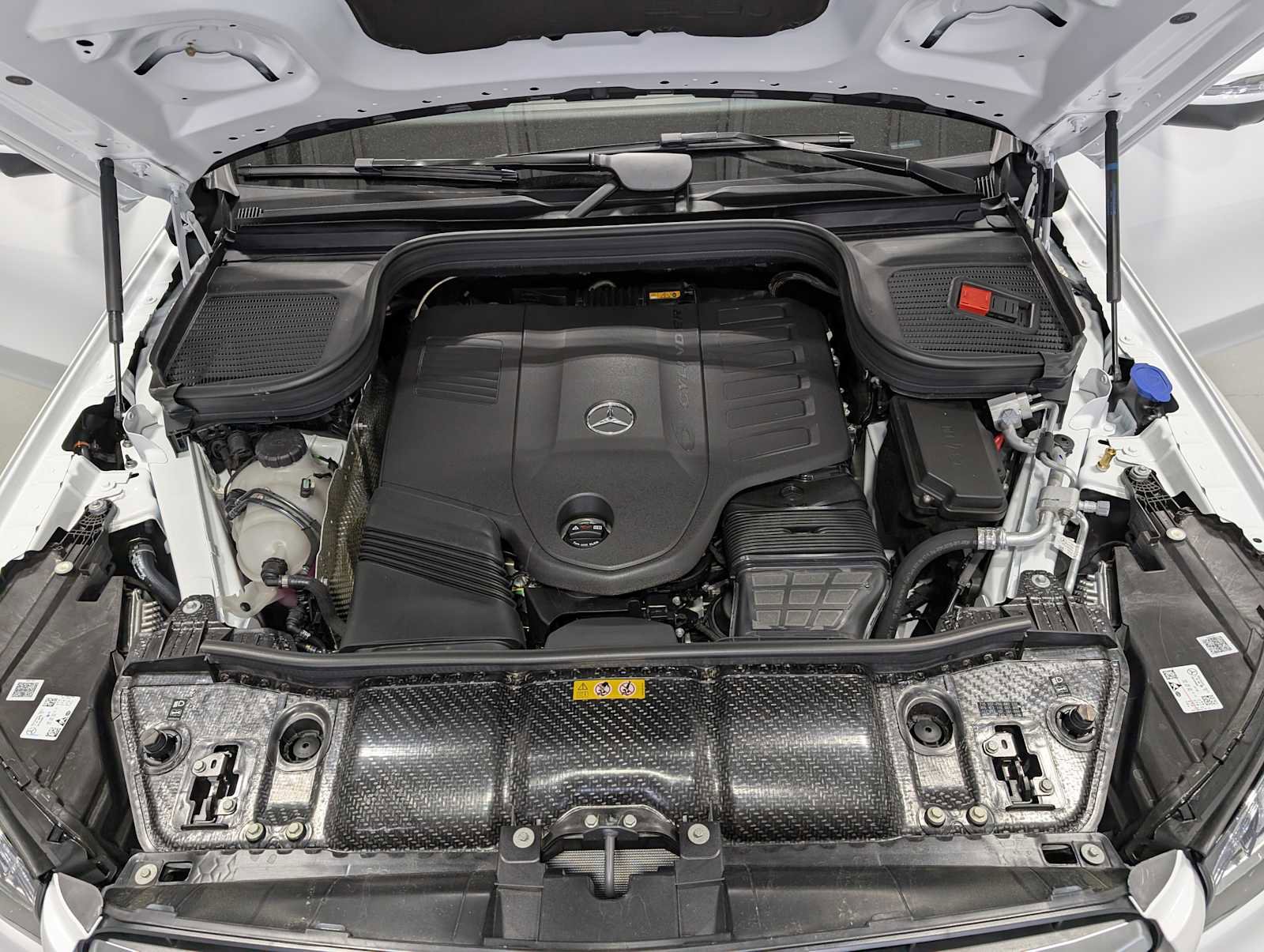 New 2026 Mercedes-Benz GLS 450 4MATIC image 12