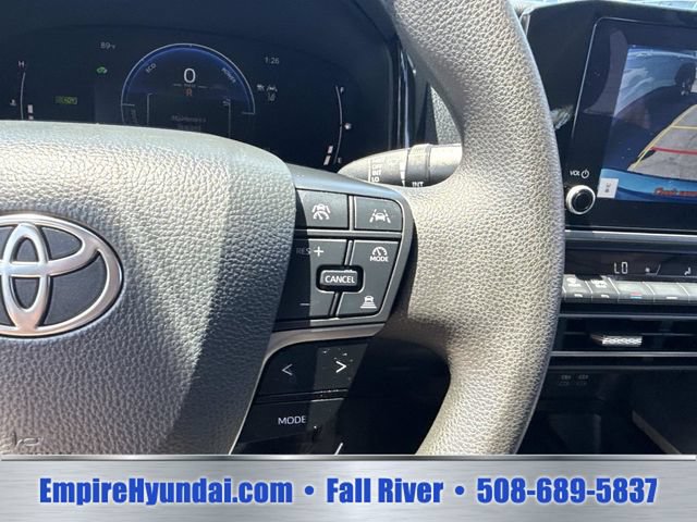 Used 2025 Toyota Camry LE FWD image 27