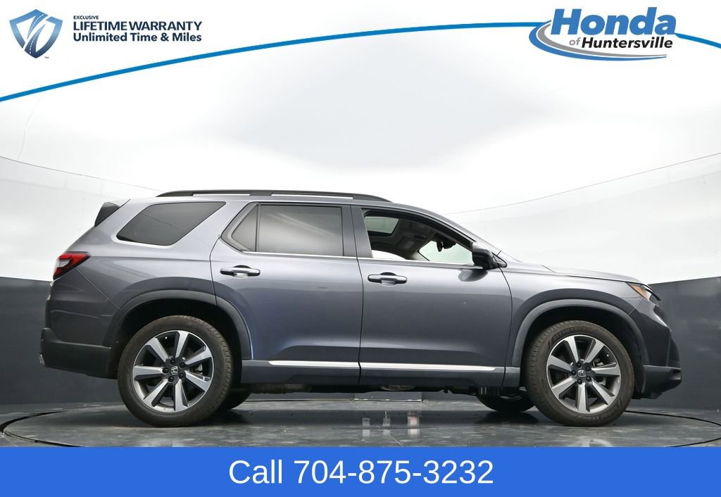 Used 2023 Honda Pilot Elite image 30