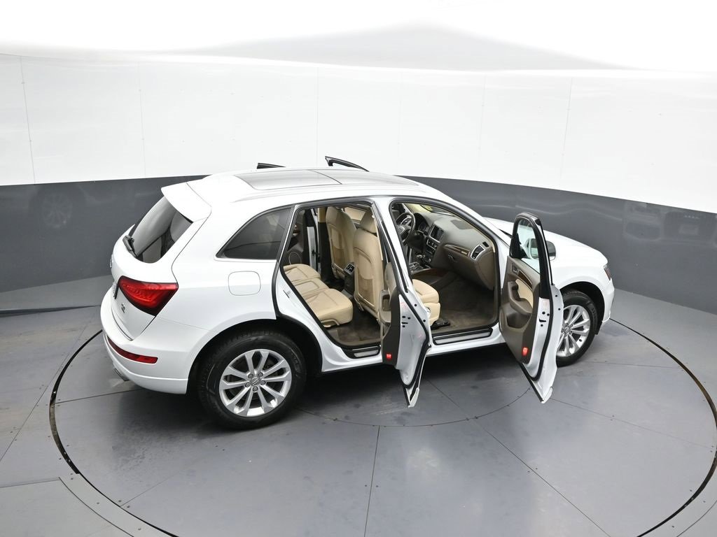 Used 2016 Audi Q5 2.0T Premium Plus w/ Technology Package image 45