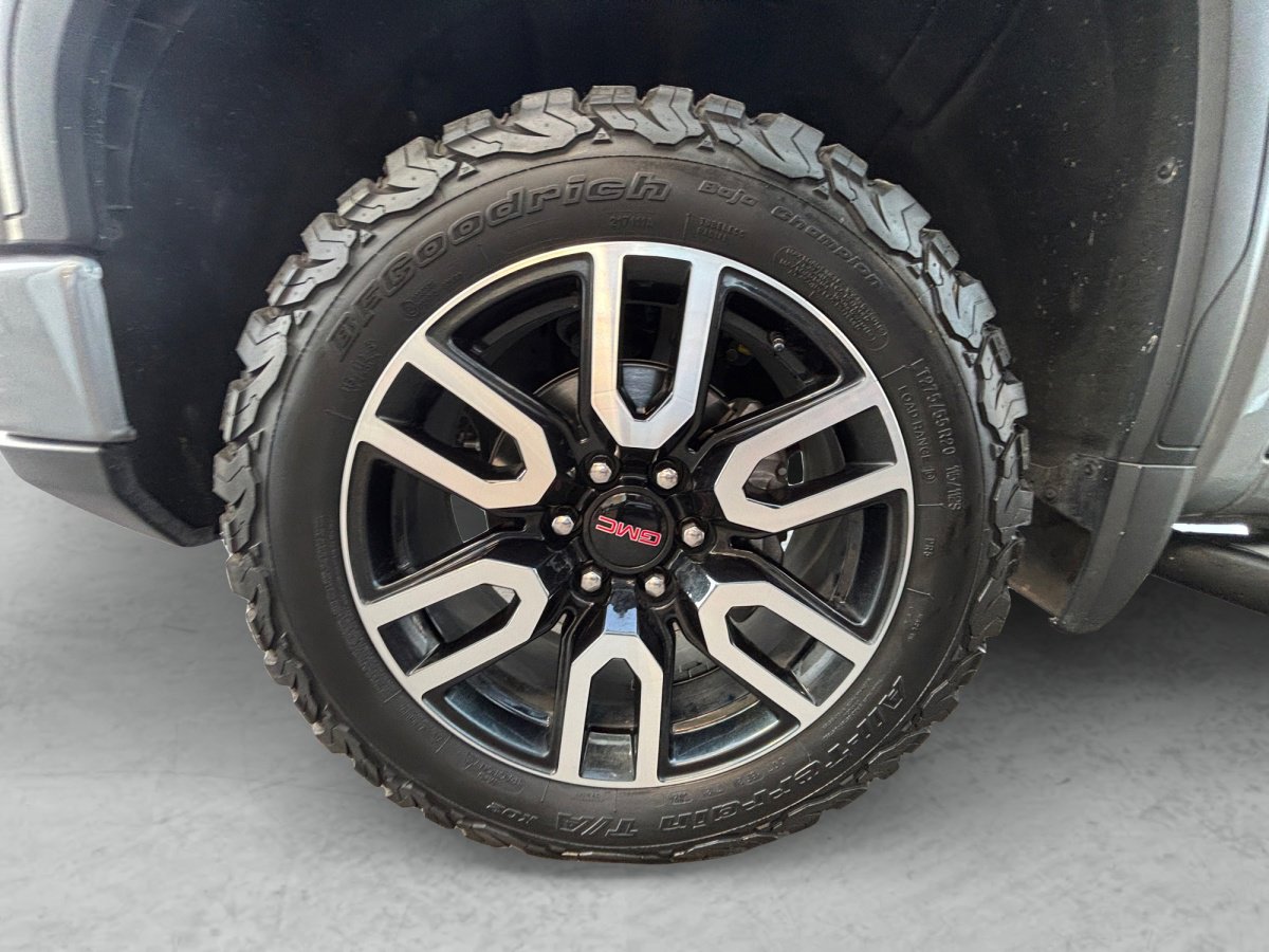 Used 2025 GMC Sierra 1500 AT4 w/ AT4 Premium Package image 28