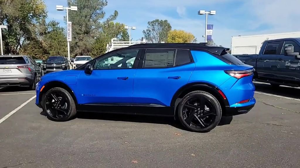 New 2026 Chevrolet Equinox EV RS image 6