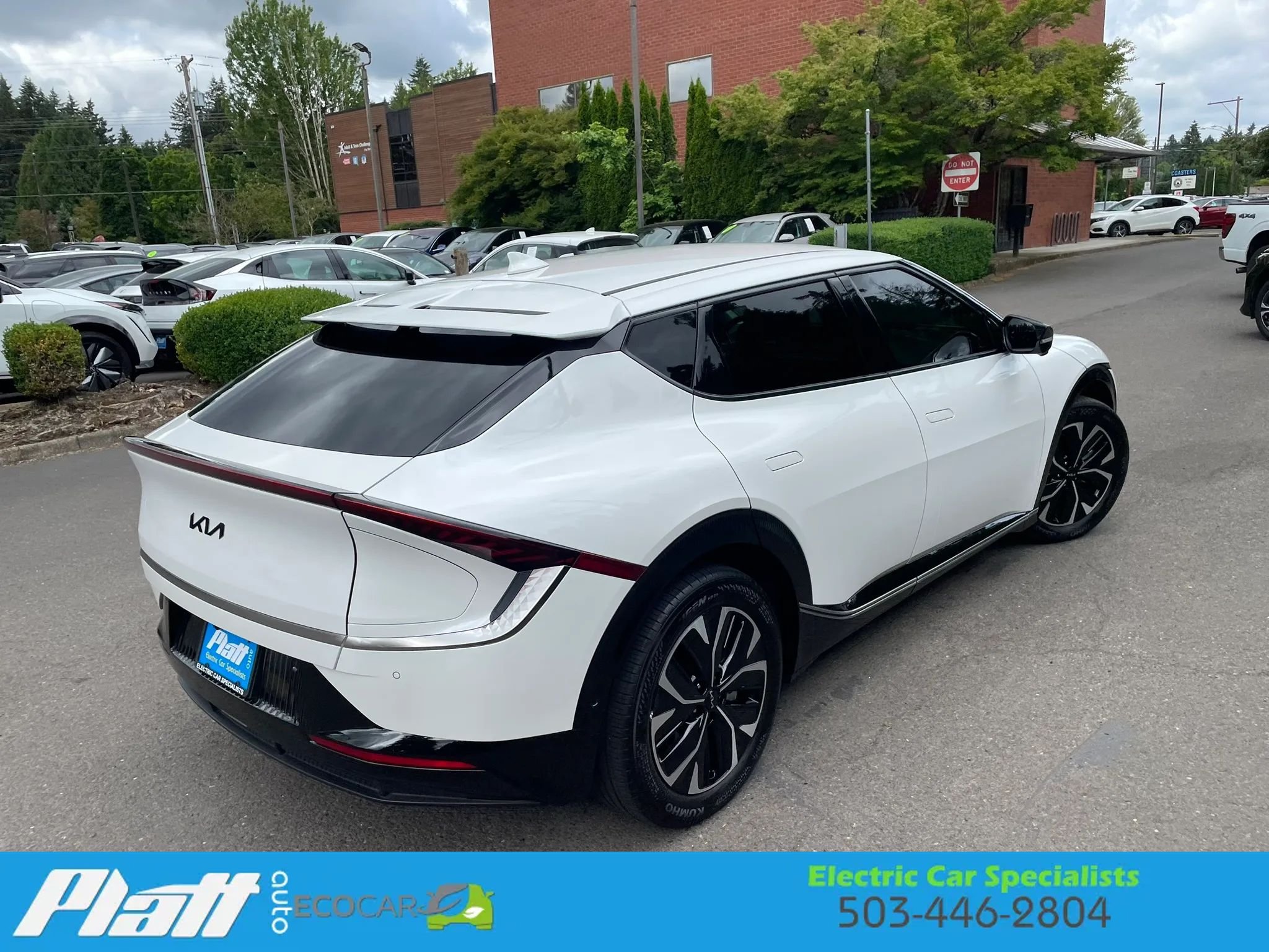 Used 2022 Kia EV6 Wind w/ Wind Technology Package AWD/4WD image 10