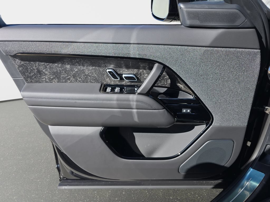 New 2026 Land Rover Range Rover Sport Dynamic SE AWD/4WD image 28