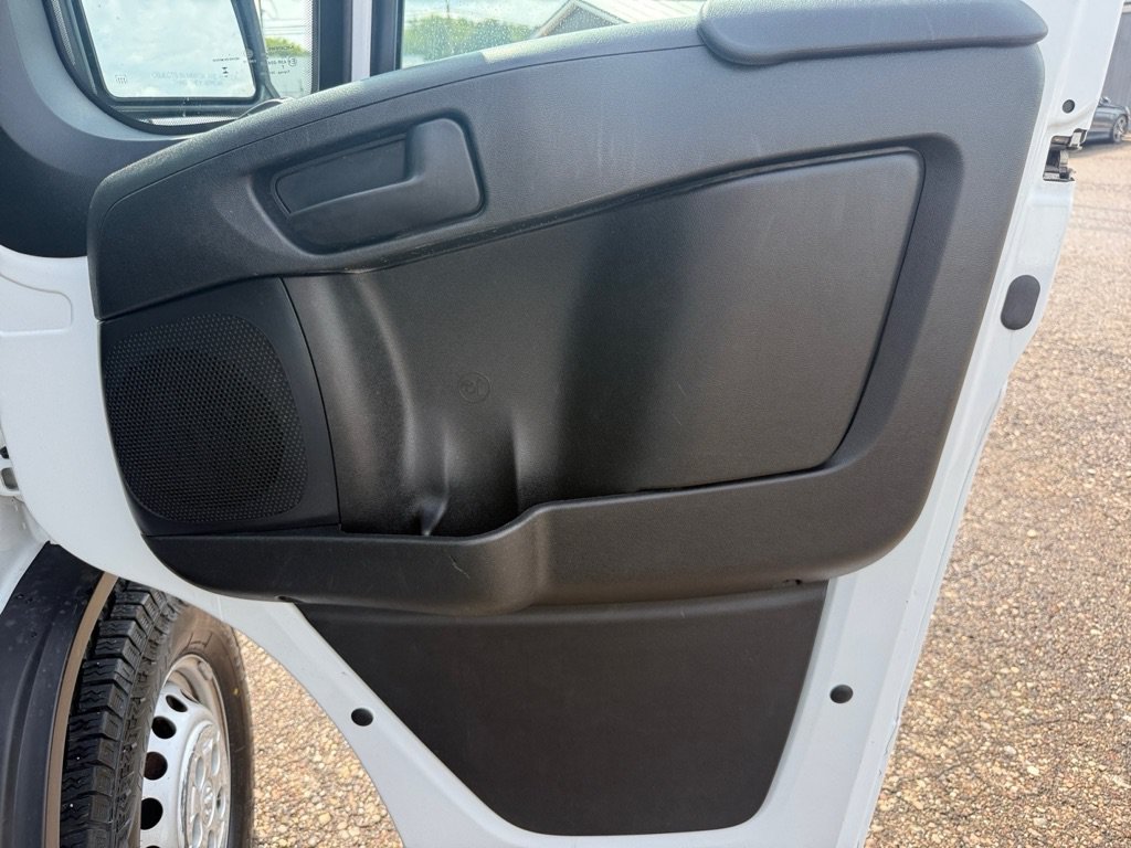 Used 2025 RAM ProMaster 2500 w/ Convenience Group FWD image 26