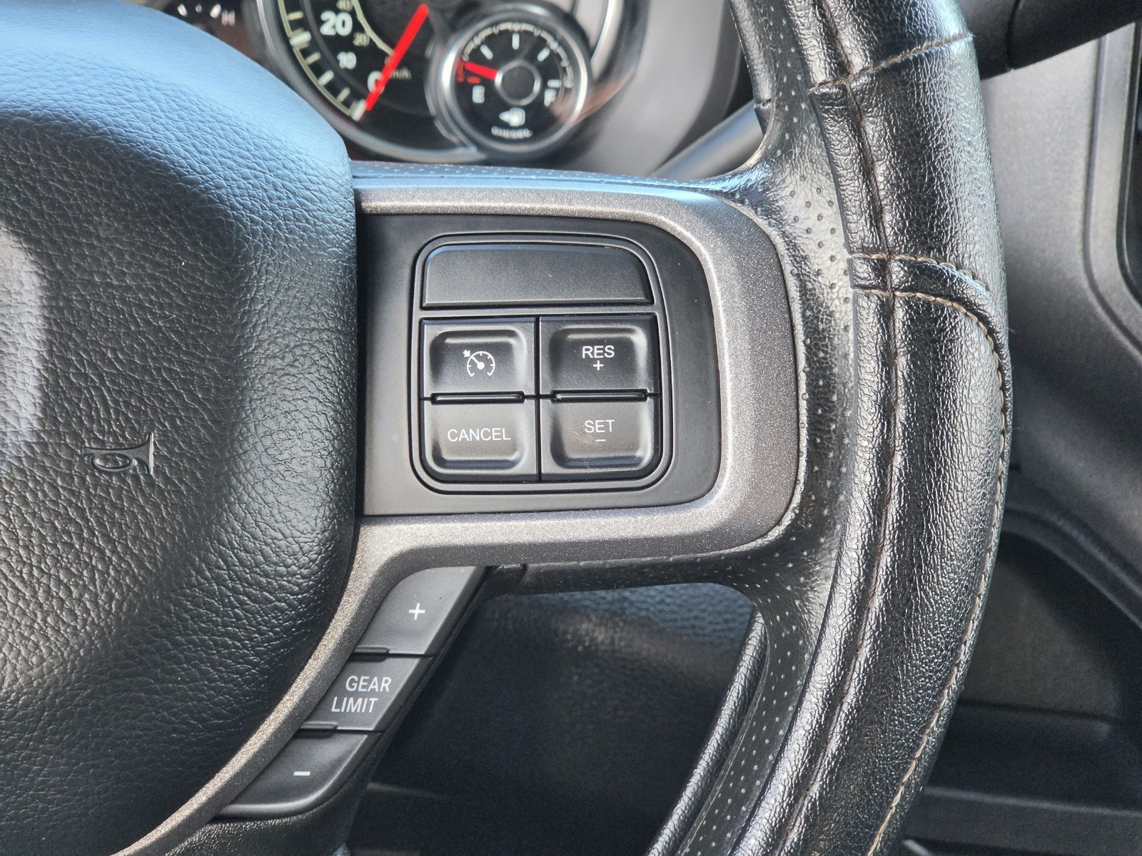 Used 2022 RAM 2500 Tradesman w/ Snow Chief Group AWD/4WD image 28