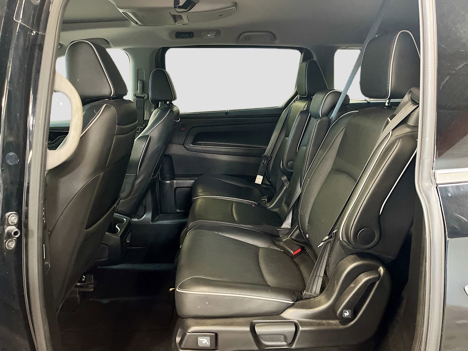 Used 2024 Honda Odyssey Elite image 25