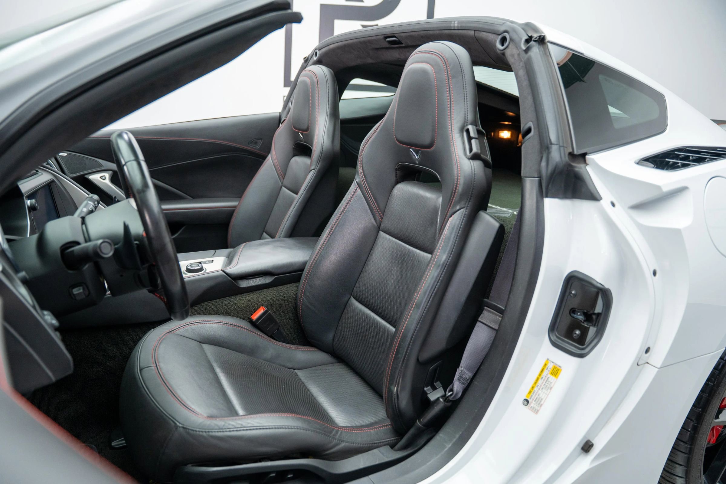 Used 2016 Chevrolet Corvette Stingray Coupe w/ 3LT Preferred Equipment Group image 3