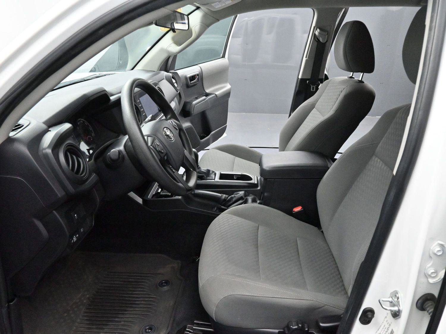 Used 2023 Toyota Tacoma SR AWD/4WD image 11