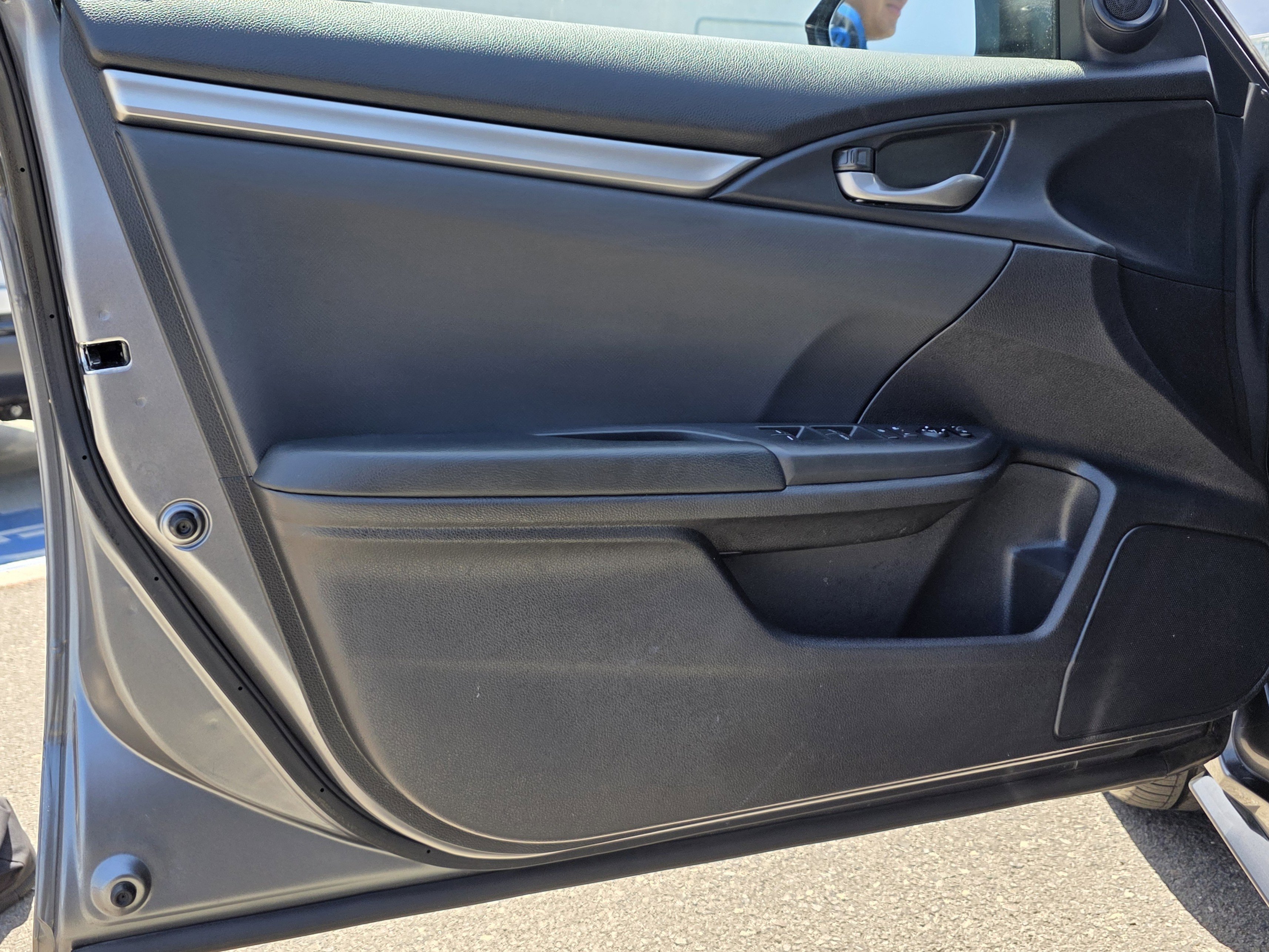 Used 2021 Honda Civic Sport image 11