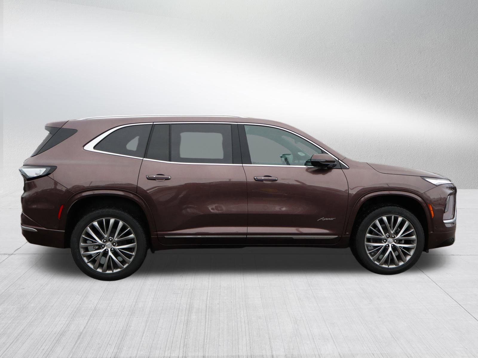 New 2026 Buick Enclave Avenir w/ Super Cruise Package image 8