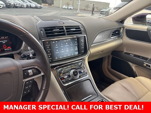 Used 2019 Lincoln Continental Select image 14