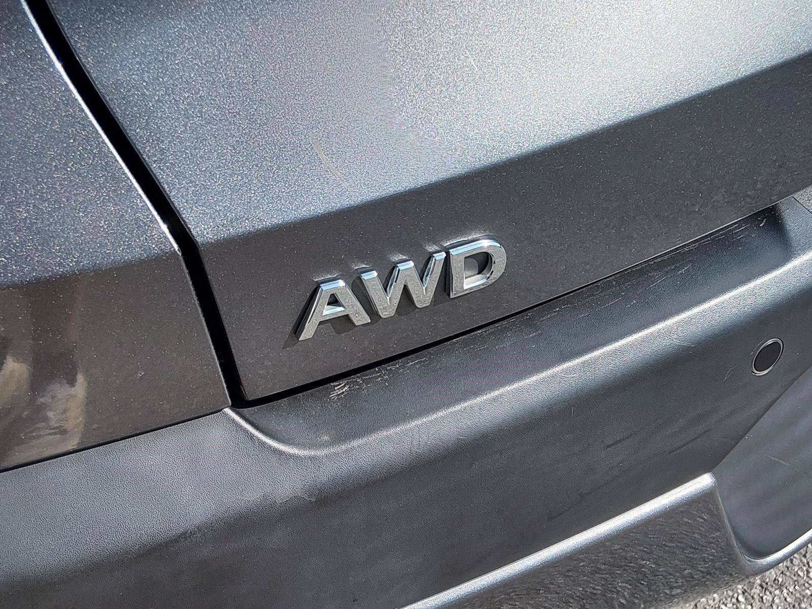 Used 2023 INFINITI QX55 Luxe w/ Cargo Package AWD/4WD image 18