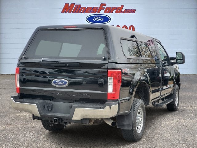Used 2018 Ford F250 XL w/ FX4 Off-Road Package AWD/4WD image 3