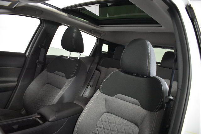 Certified 2026 Nissan Kicks SV w/ SV Premium Package FWD image 10