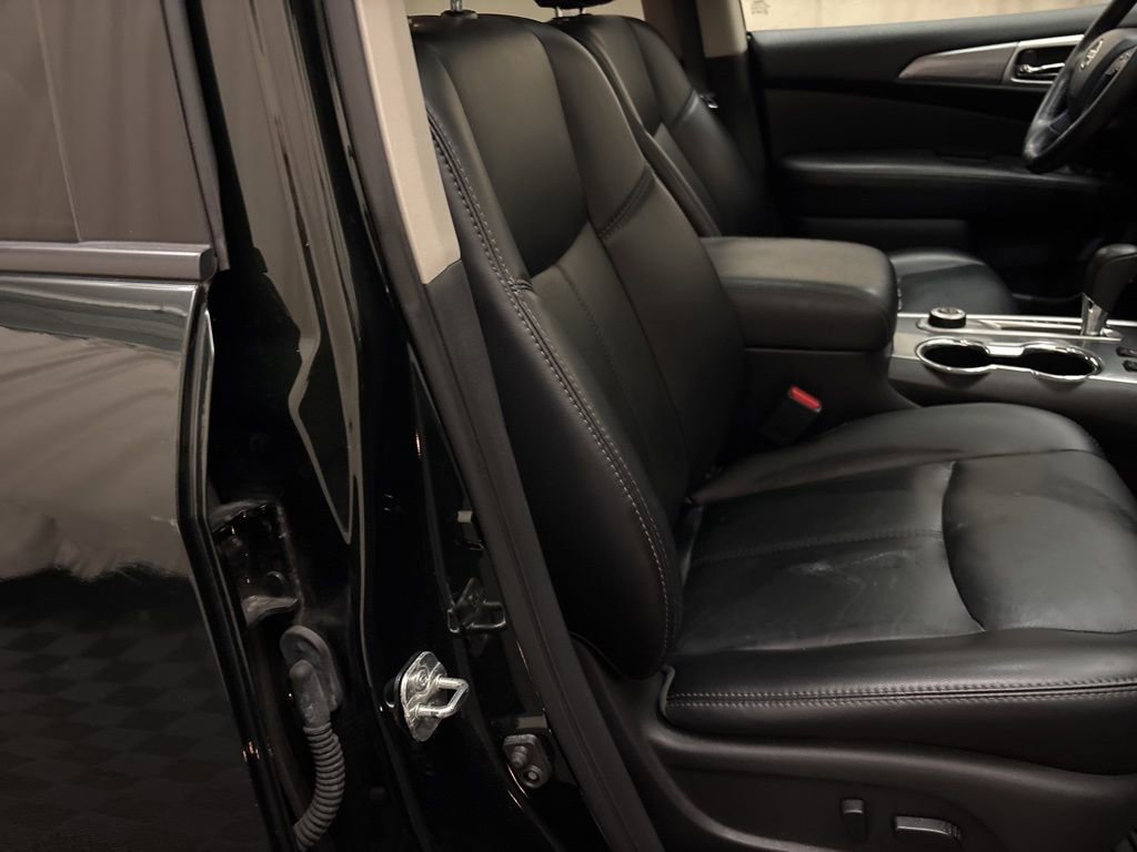 Used 2019 Nissan Pathfinder SL w/ SL Premium Package image 28