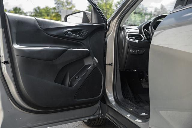 Used 2018 Chevrolet Equinox LT w/ Sun & Infotainment Package image 36