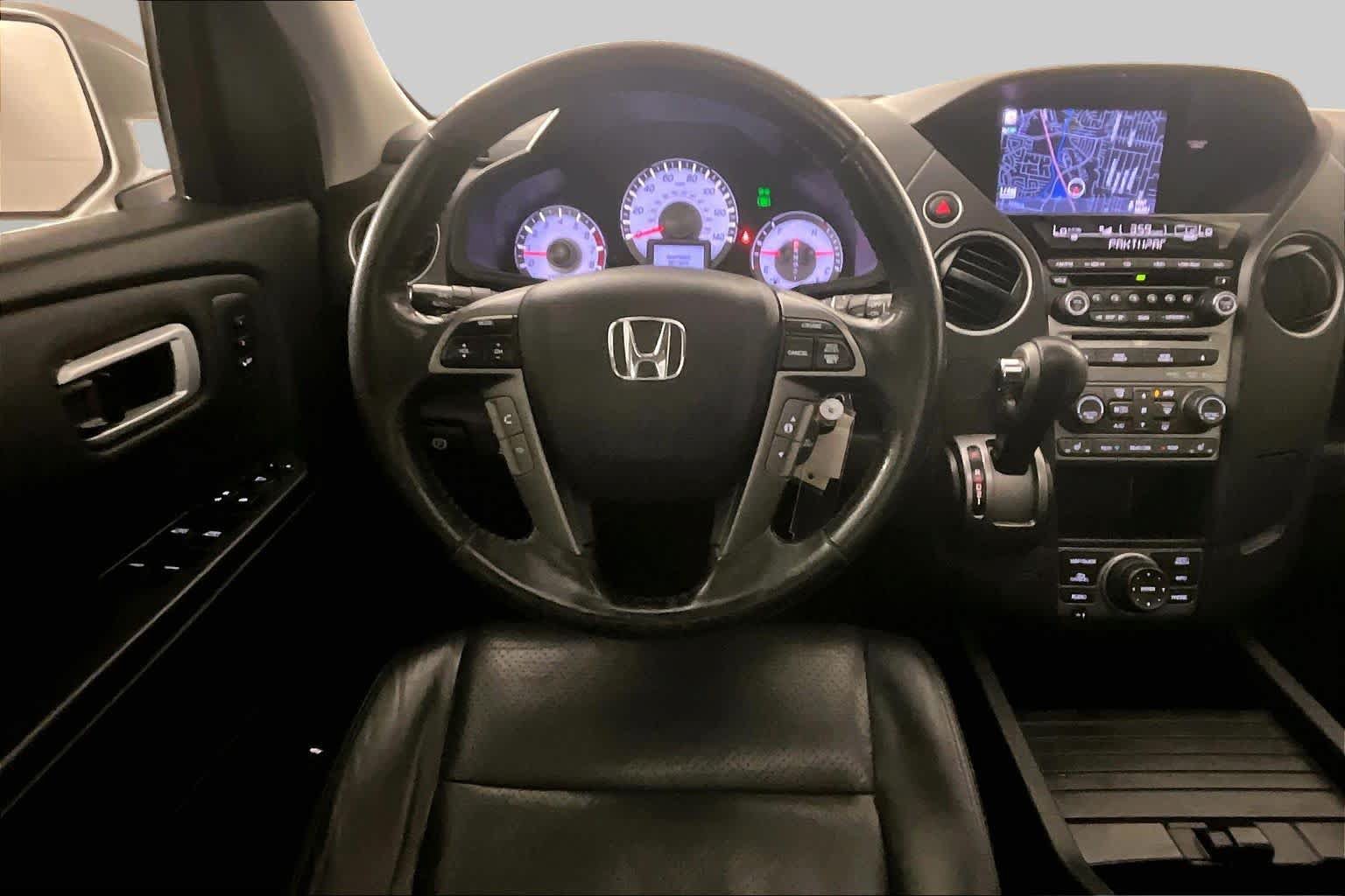 Used 2014 Honda Pilot Touring image 6