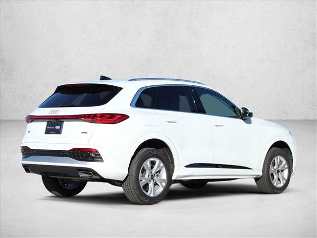 Certified 2025 Audi Q5 Premium w/ Convenience Package AWD/4WD image 7