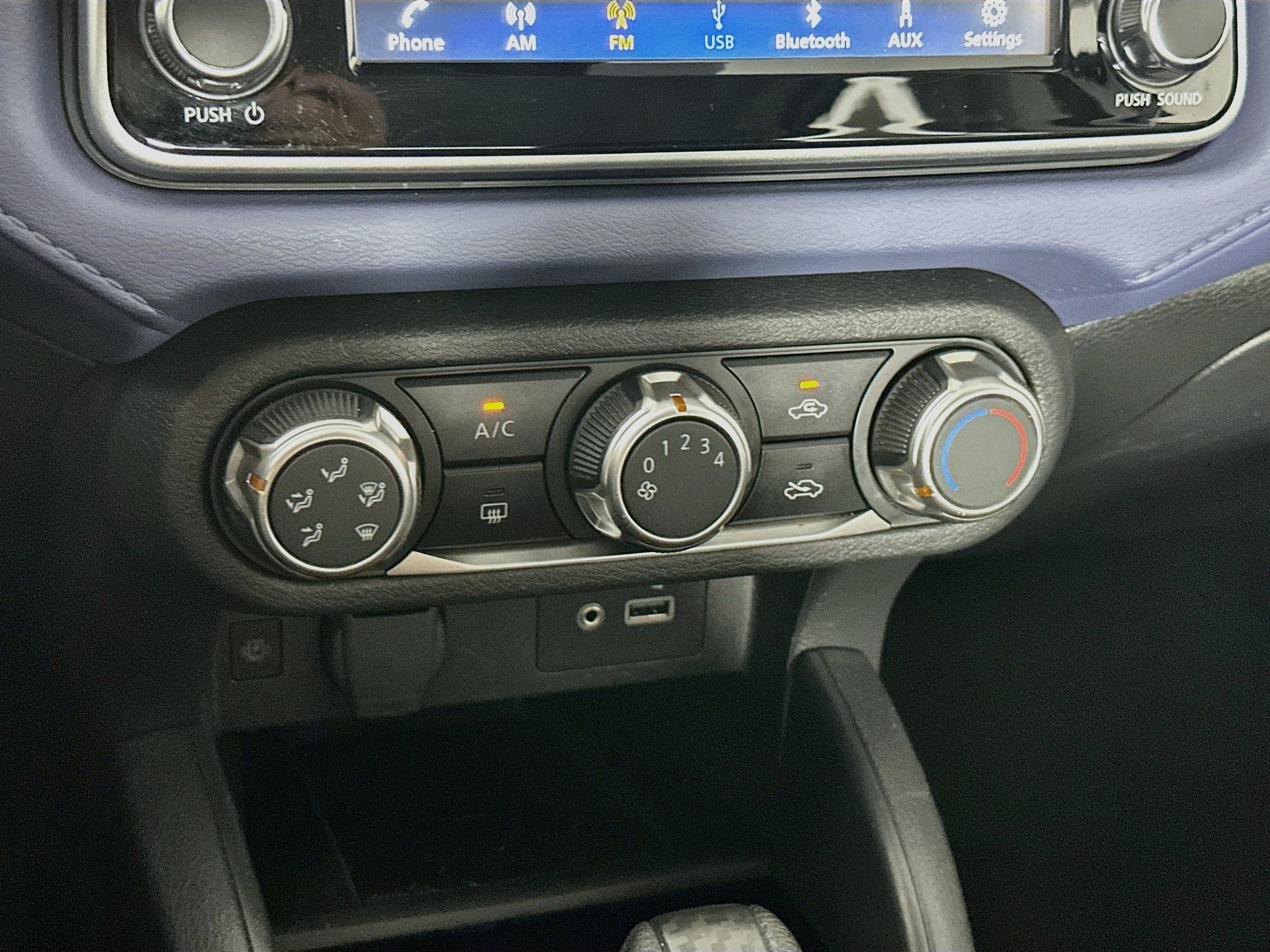 Used 2024 Nissan Versa SV FWD image 22