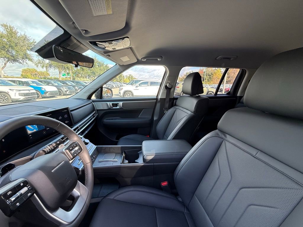 Used 2025 Hyundai Santa Fe SEL image 19