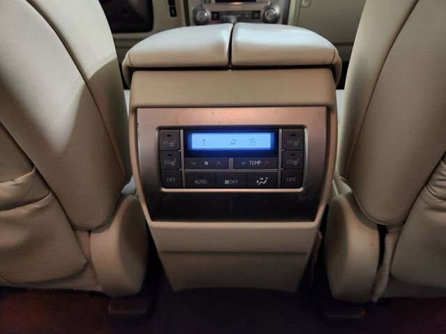Used 2019 Lexus GX 460 Premium w/ Premium Package image 31