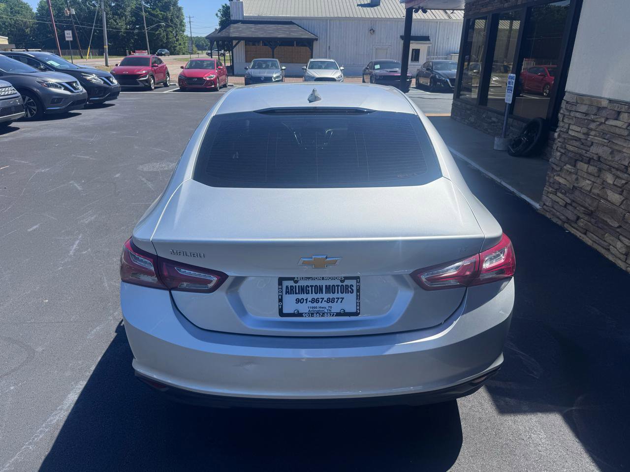 Used 2021 Chevrolet Malibu LT FWD image 5