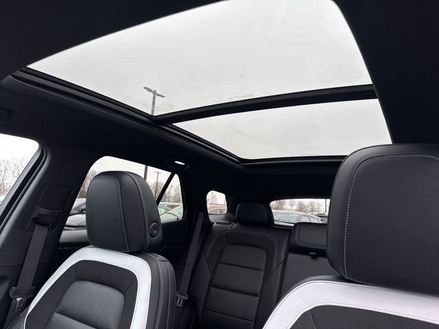 Used 2025 Chevrolet Blazer EV LT image 13