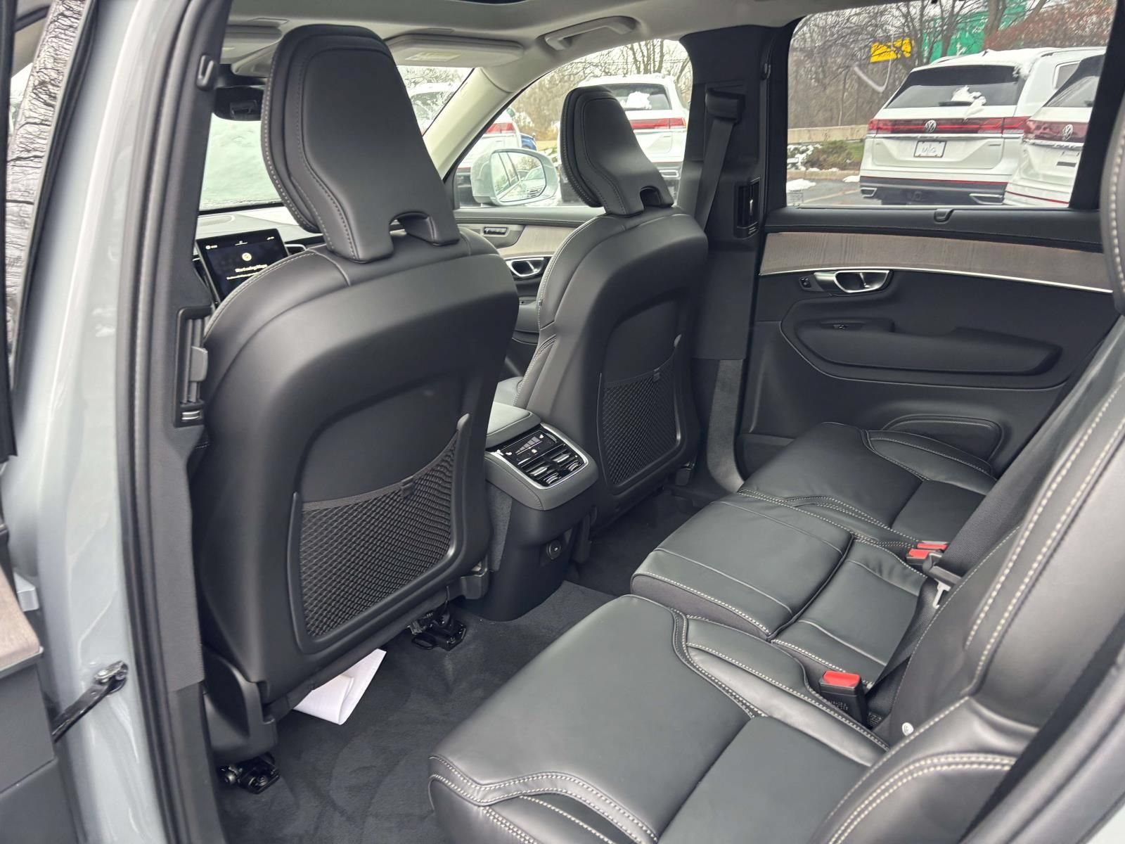 New 2026 Volvo XC90 B6 Ultra w/ Protection Package AWD/4WD image 27