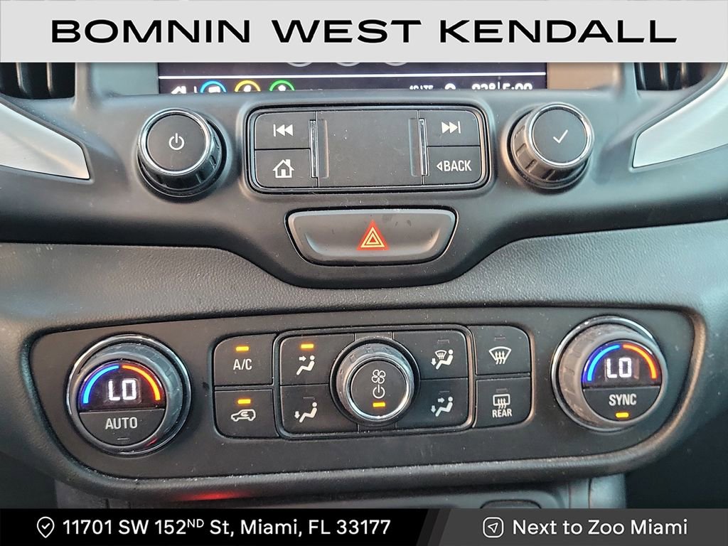 Used 2020 GMC Terrain SLT w/ Preferred Package image 23