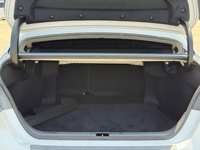 Used 2022 Toyota Camry XSE w/ Navigation Package FWD image 35