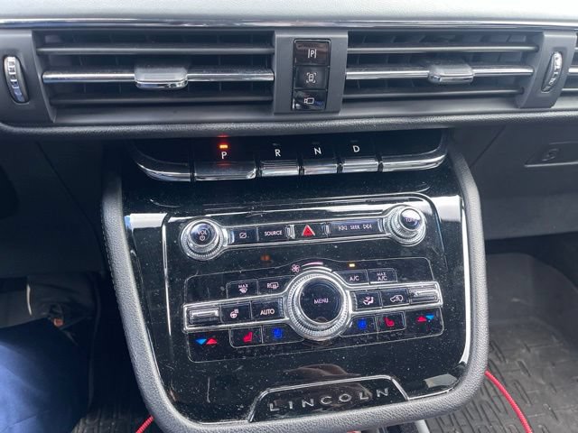 Certified 2022 Lincoln Corsair FWD w/ Premium Package image 7
