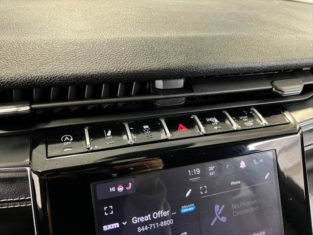 Certified 2024 Jeep Grand Cherokee L Laredo image 45