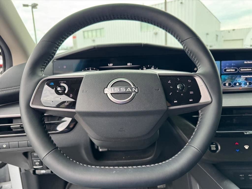 Used 2025 Nissan Murano SV FWD image 23