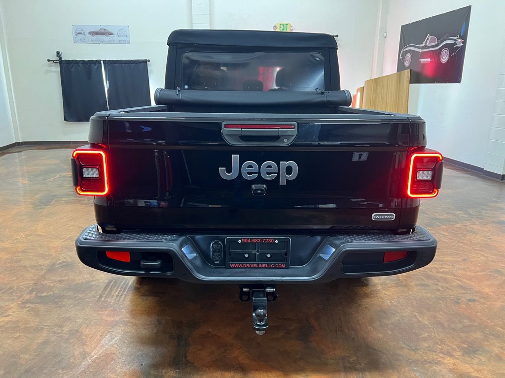 Used 2020 Jeep Gladiator Overland image 9