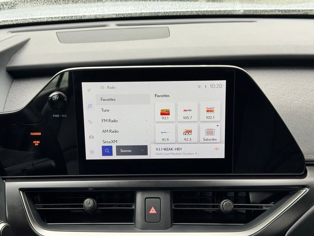 Used 2024 Lexus UX 250h AWD image 36