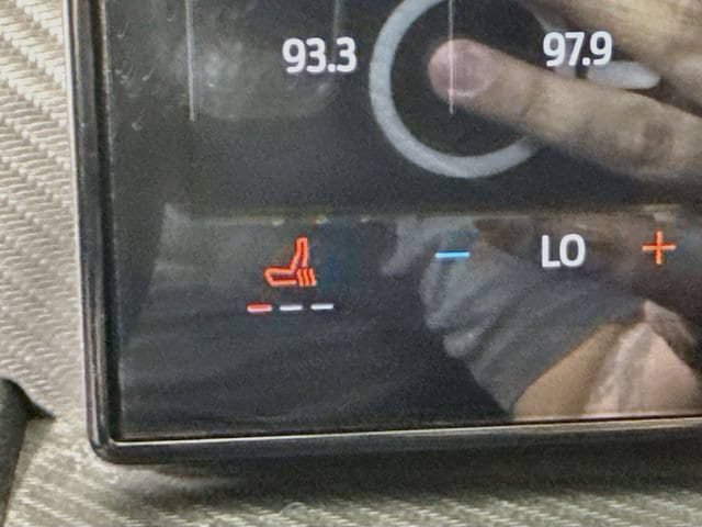 Used 2024 Ford Mustang Coupe RWD image 19