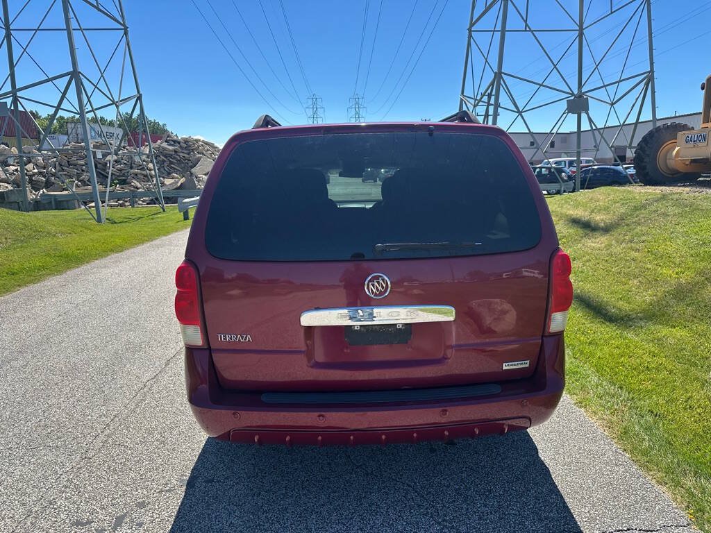 Used 2005 Buick Terraza CX AWD/4WD image 8