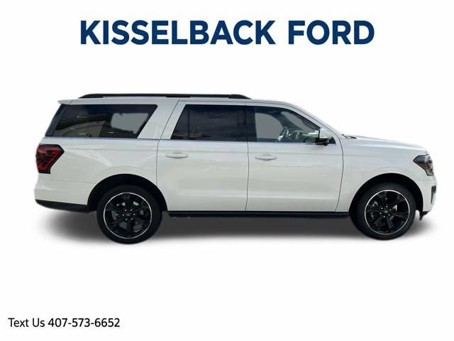 Used 2023 Ford Expedition Max Limited image 3