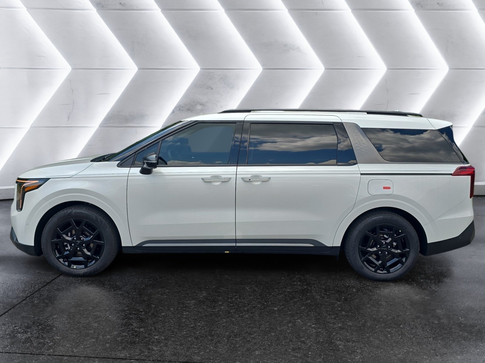New 2027 Kia Carnival SX Prestige FWD image 2