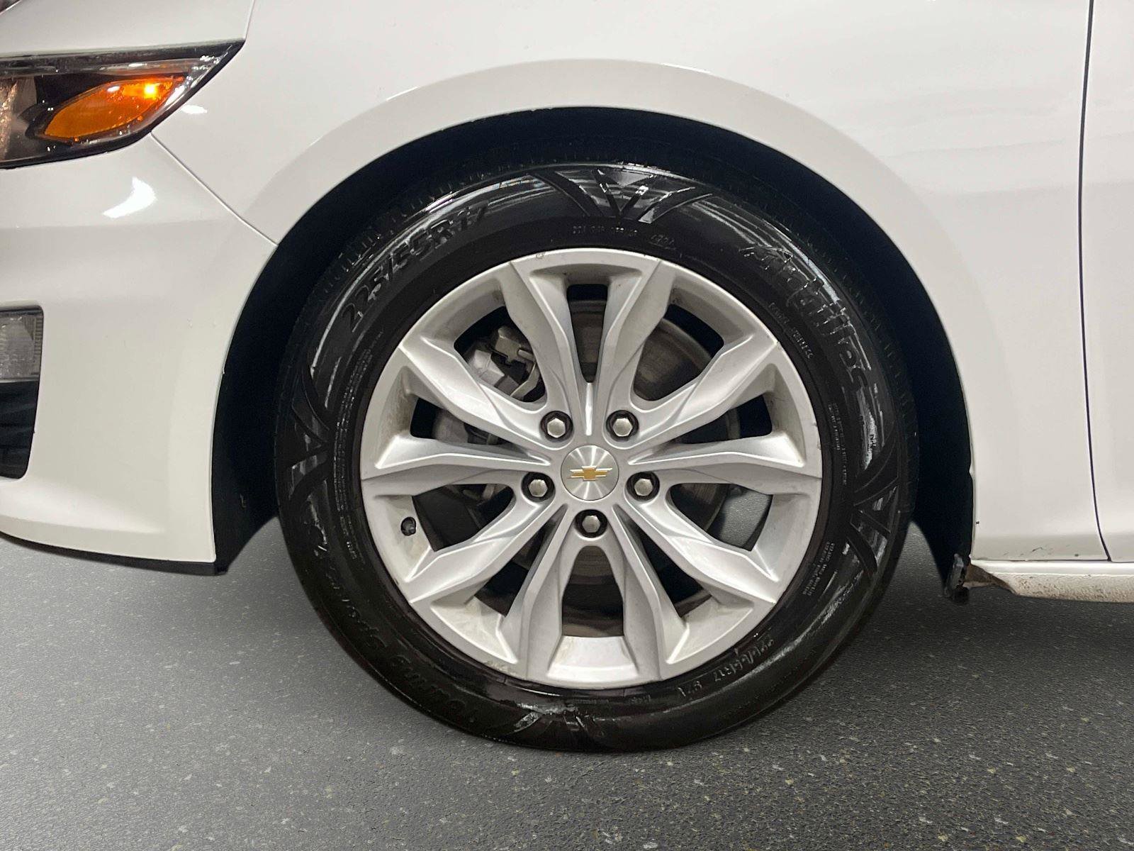 Used 2024 Chevrolet Malibu LT image 9