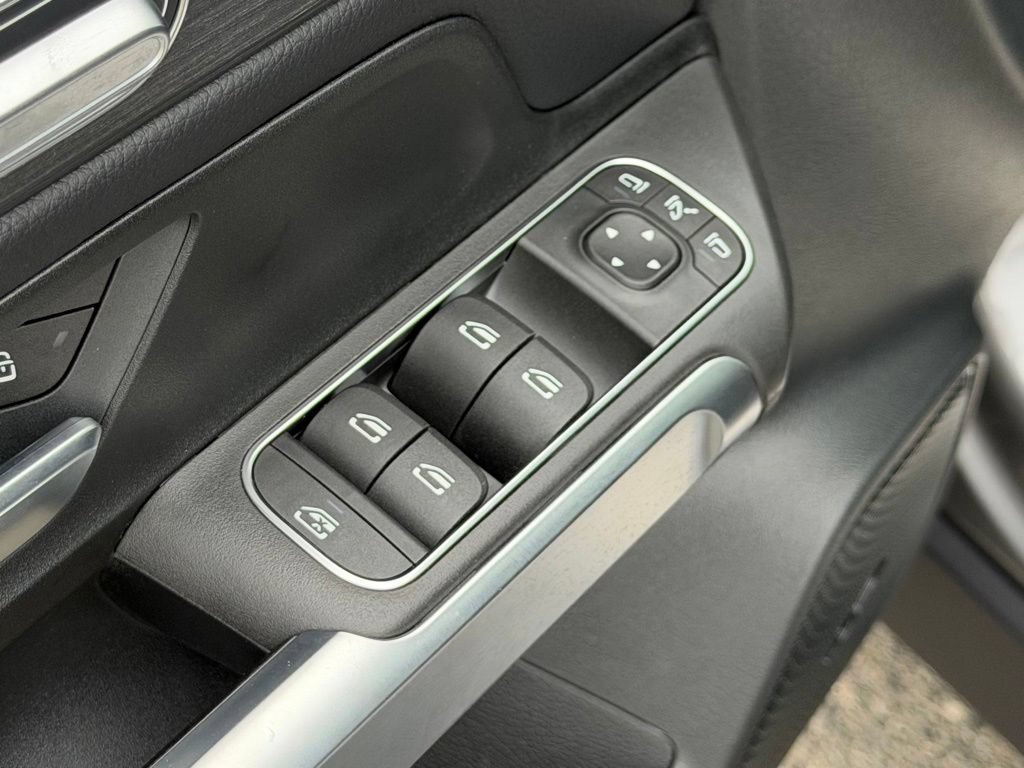 Certified 2026 Mercedes-Benz GLB 250 image 19