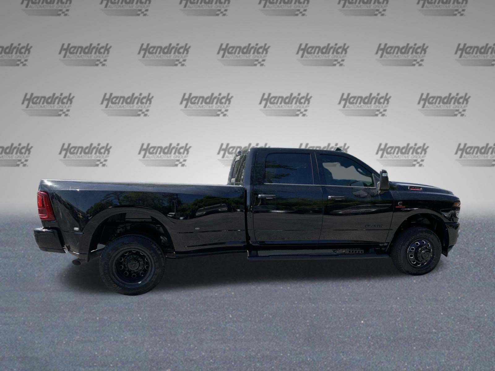 New 2026 RAM 3500 Big Horn AWD/4WD image 9