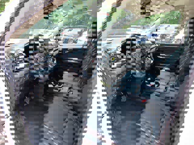 New 2026 Honda Odyssey Touring image 2