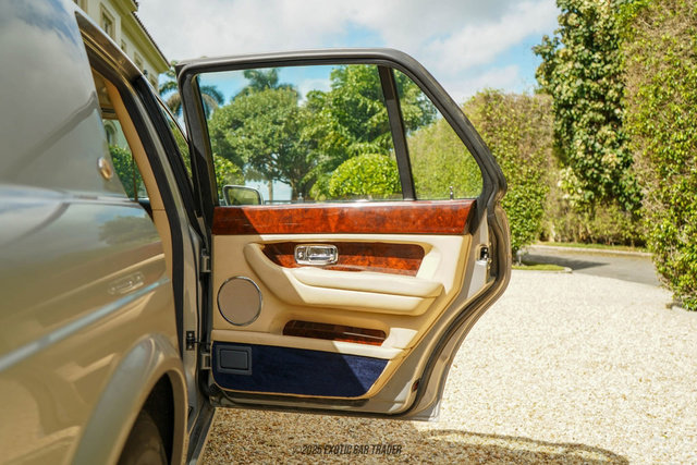 Used 2003 Bentley Arnage R image 54