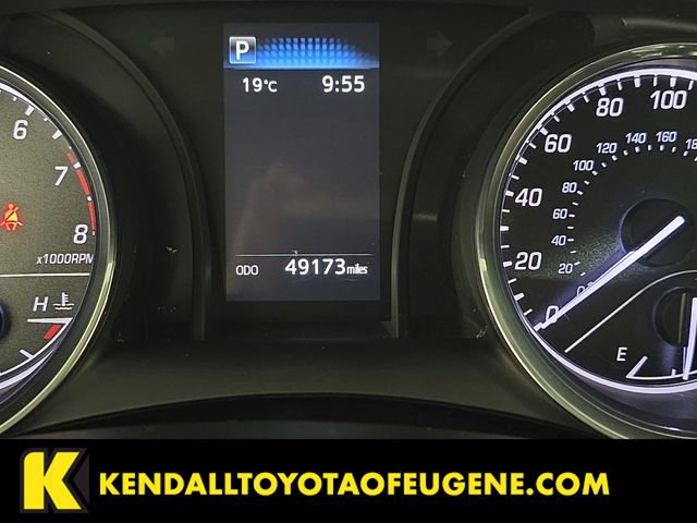Used 2019 Toyota Camry L image 12