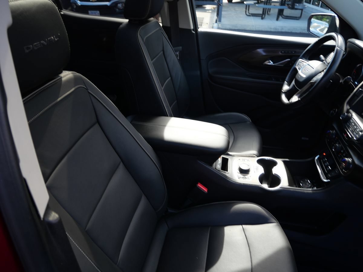 Used 2018 GMC Terrain Denali w/ Advanced Safety Package AWD/4WD image 28