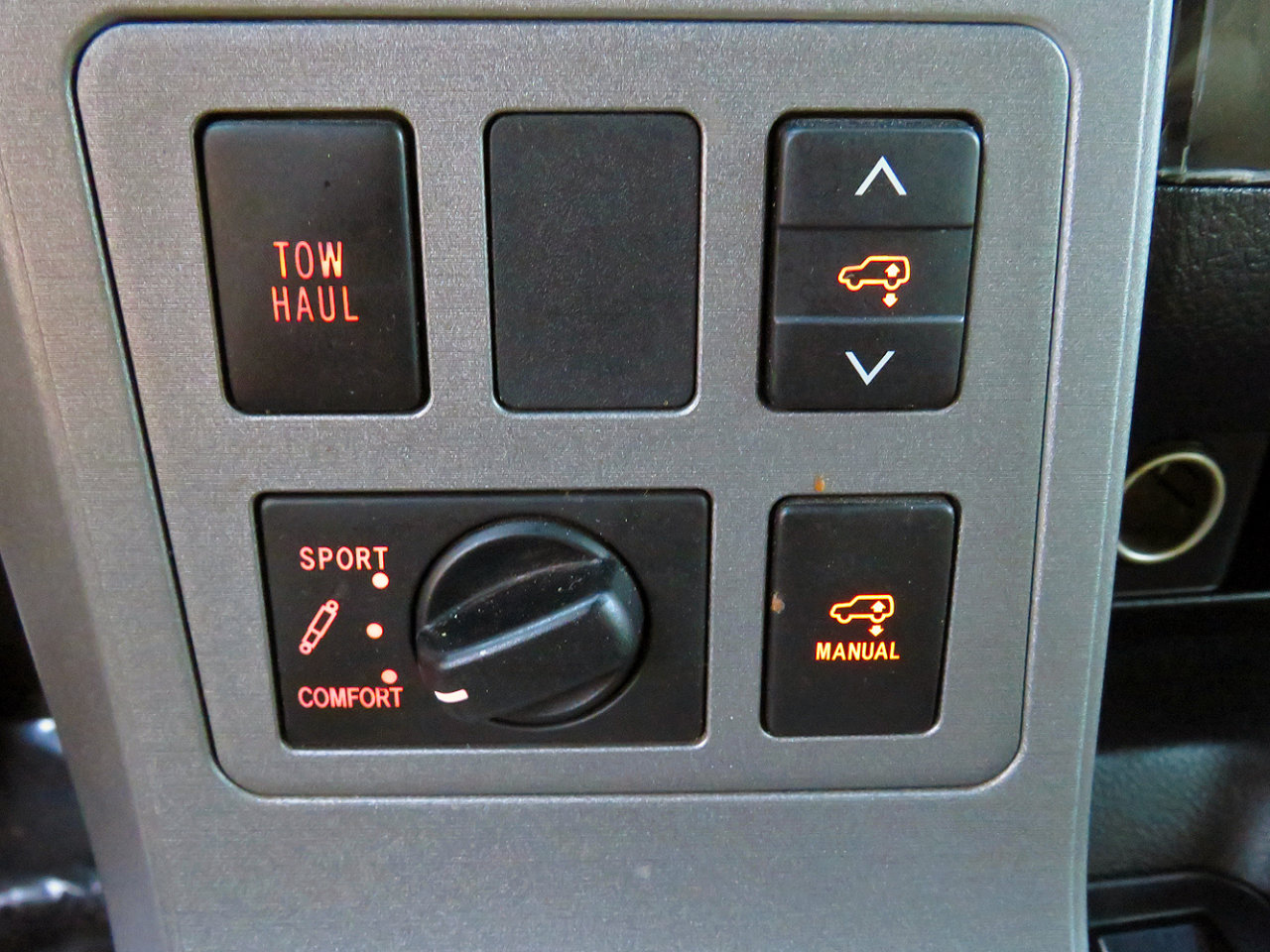 Used 2013 Toyota Sequoia Platinum image 27