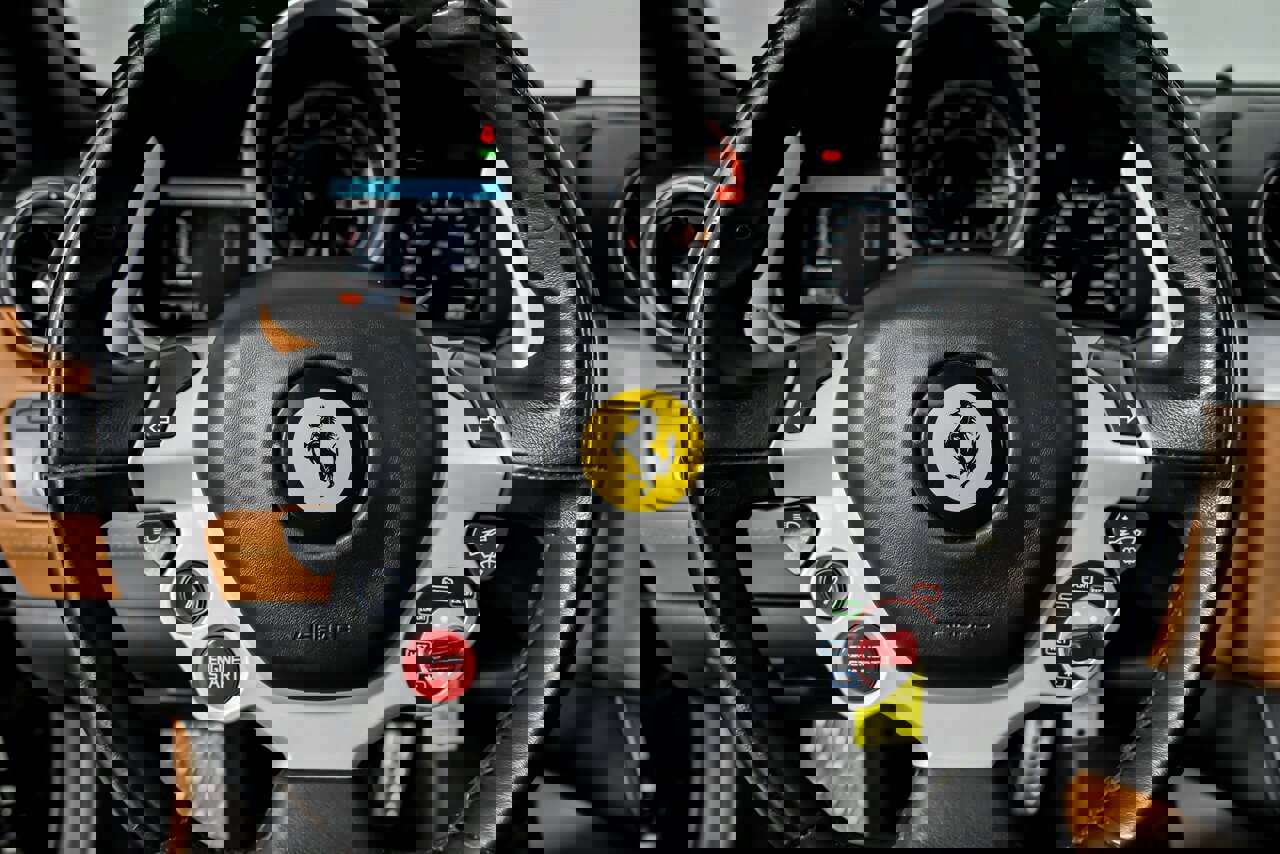 Used 2012 Ferrari FF image 27